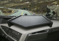 Middentafel hoog Volvo FH 4 zwart