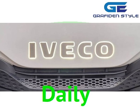 Verlicht logo Iveco Daily