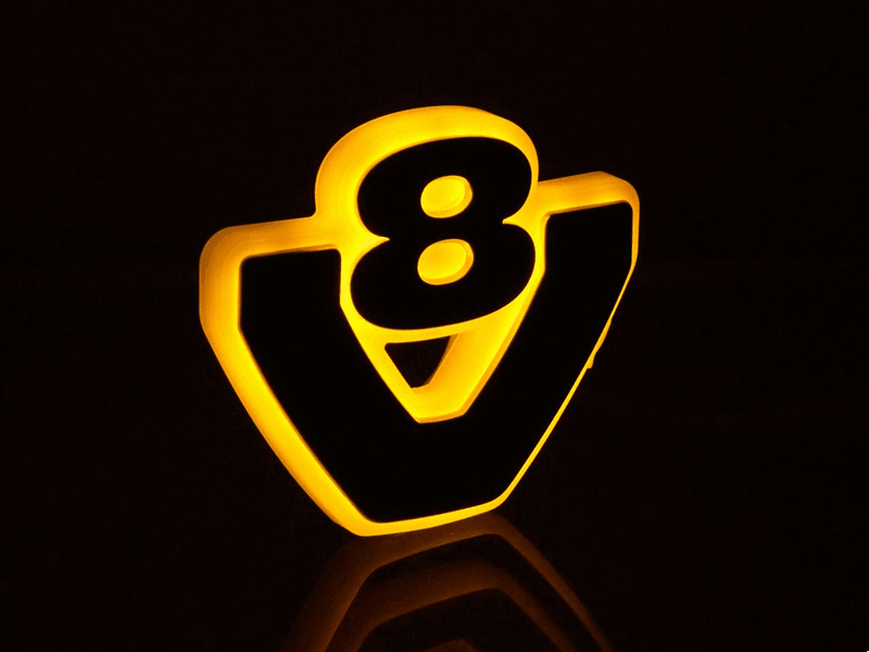 Verlichting V8 logo Amber/Rood